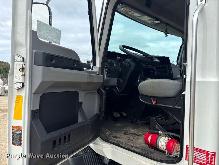 image for item EC3859 2024 Mack MD truck with Rosco tack distributor