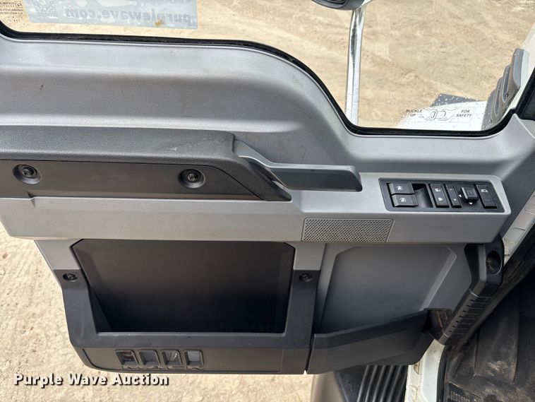 image for item EC3859 2024 Mack MD truck with Rosco tack distributor