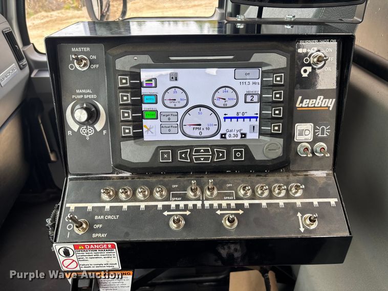 image for item EC3859 2024 Mack MD truck with Rosco tack distributor