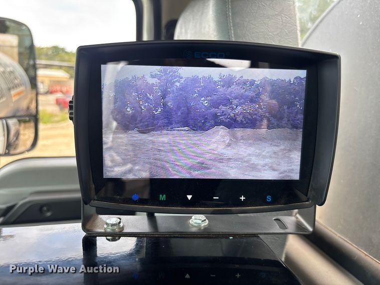 image for item EC3859 2024 Mack MD truck with Rosco tack distributor