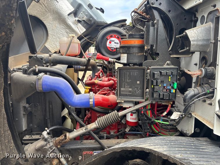 image for item EC3859 2024 Mack MD truck with Rosco tack distributor