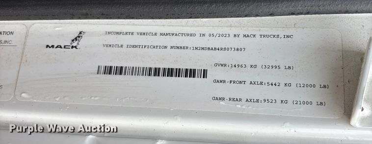 image for item EC3859 2024 Mack MD truck with Rosco tack distributor