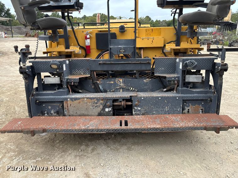 image for item EC3860 2015 Weiler P385A paver