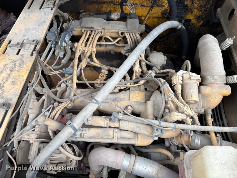 image for item EC3860 2015 Weiler P385A paver