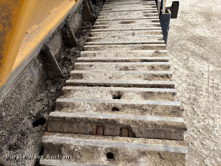 image for item EC3860 2015 Weiler P385A paver