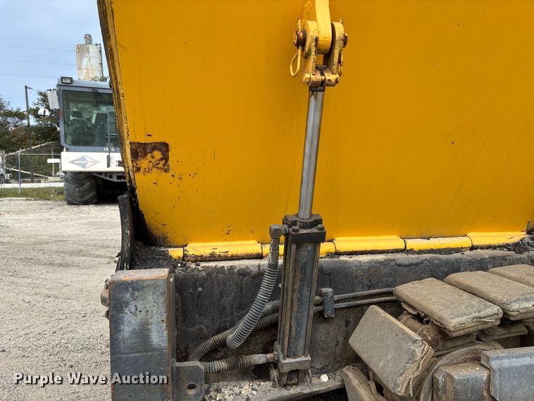 image for item EC3861 Ingersoll-Rand ES-40 paver