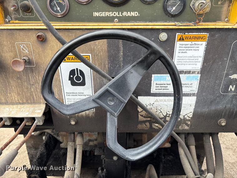 image for item EC3861 Ingersoll-Rand ES-40 paver