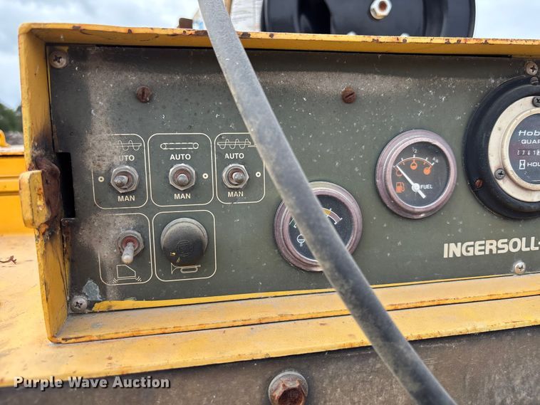 image for item EC3861 Ingersoll-Rand ES-40 paver