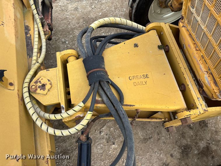 image for item EC3862 Ford 3400 tractor