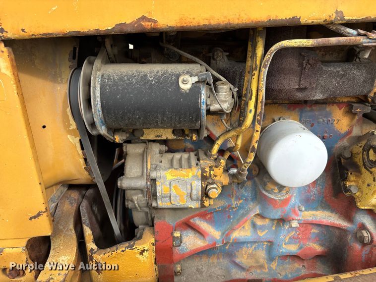 image for item EC3862 Ford 3400 tractor