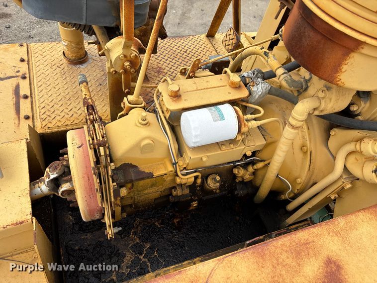 image for item EC3865 Ingram 9-3400 pneumatic roller