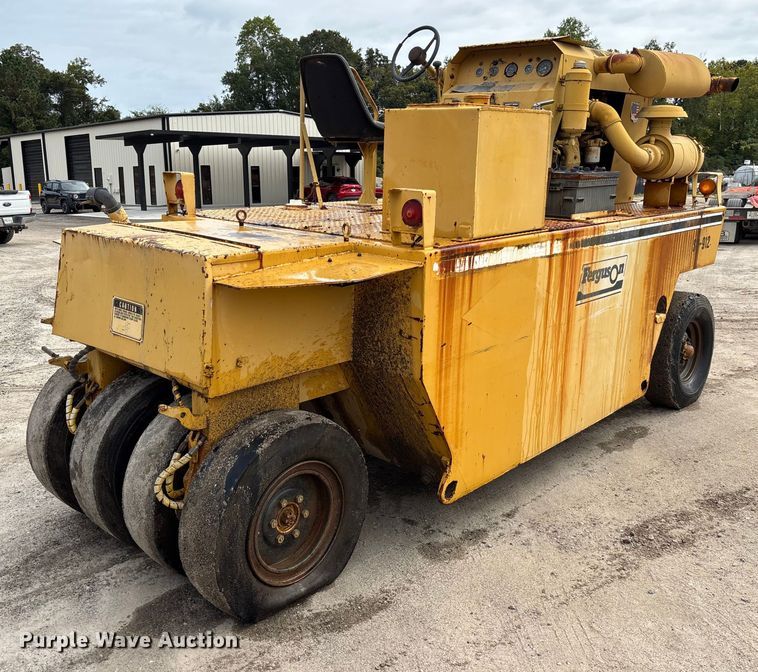 image for item EC3866 Ferguson SP-912 pneumatic roller