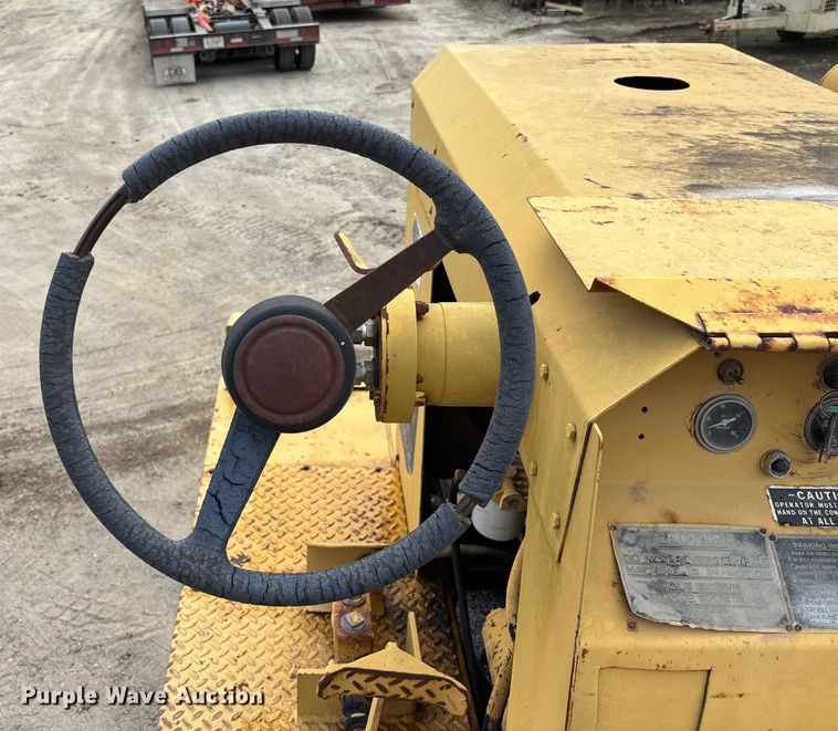 image for item EC3866 Ferguson SP-912 pneumatic roller