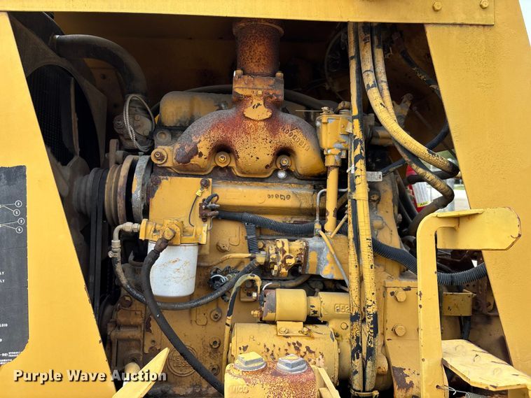 image for item EC3866 Ferguson SP-912 pneumatic roller