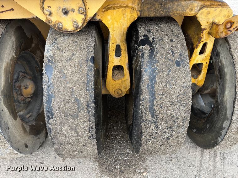 image for item EC3866 Ferguson SP-912 pneumatic roller