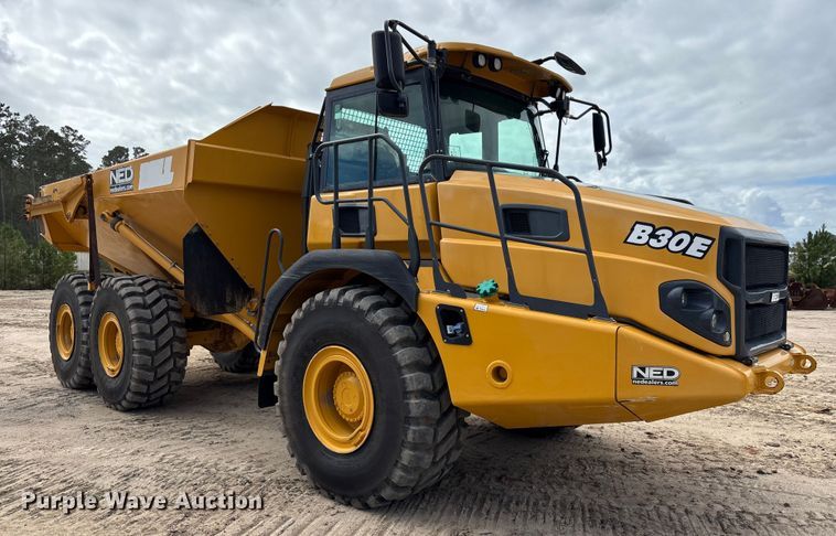 image for item EC3867 2023 Bell B30E WDB articulated haul truck