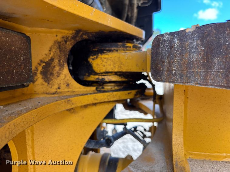 image for item EC3867 2023 Bell B30E WDB articulated haul truck