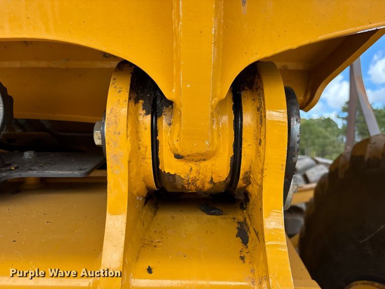 image for item EC3867 2023 Bell B30E WDB articulated haul truck