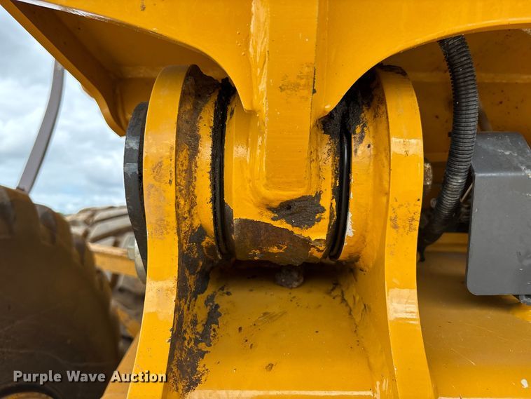 image for item EC3867 2023 Bell B30E WDB articulated haul truck