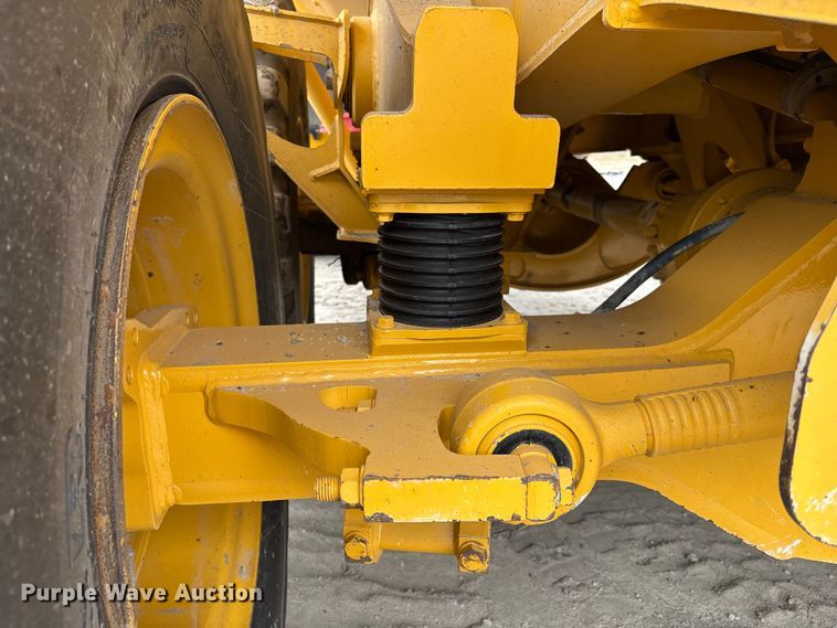image for item EC3867 2023 Bell B30E WDB articulated haul truck
