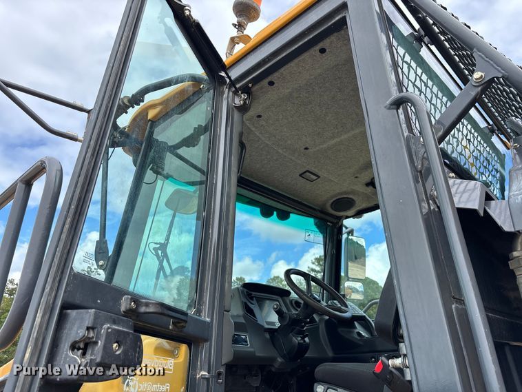 image for item EC3867 2023 Bell B30E WDB articulated haul truck