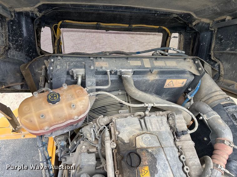 image for item EC3867 2023 Bell B30E WDB articulated haul truck