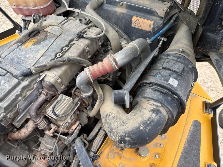 image for item EC3867 2023 Bell B30E WDB articulated haul truck