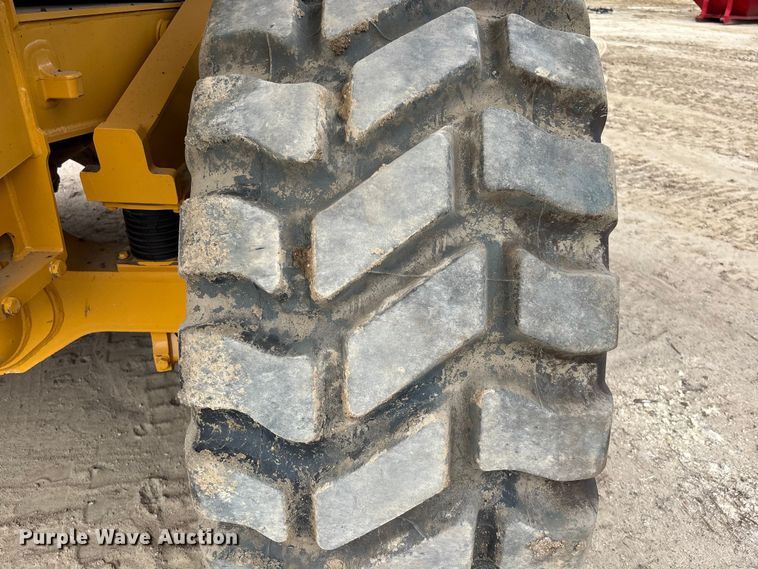 image for item EC3867 2023 Bell B30E WDB articulated haul truck