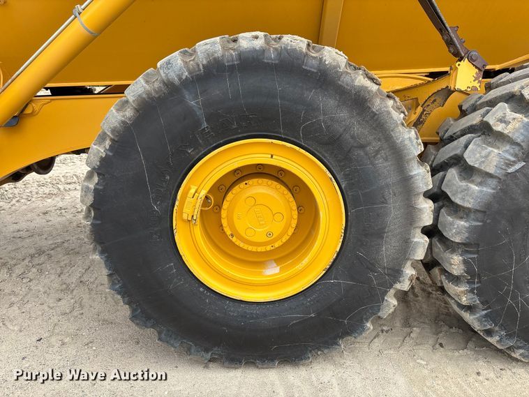 image for item EC3867 2023 Bell B30E WDB articulated haul truck