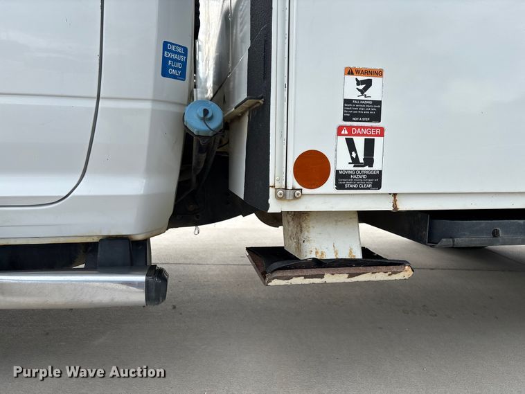 image for item EC3869 2016 RAM 5500  bucket truck