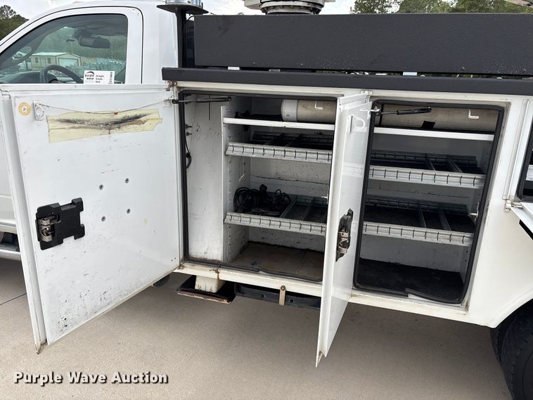 image for item EC3869 2016 RAM 5500  bucket truck