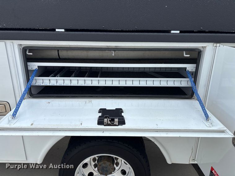 image for item EC3869 2016 RAM 5500  bucket truck