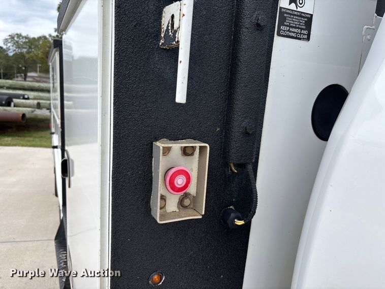 image for item EC3869 2016 RAM 5500  bucket truck