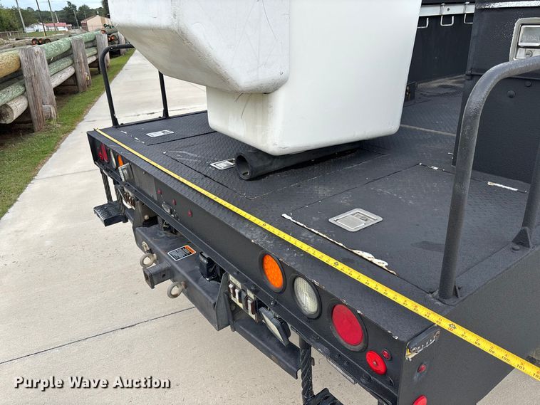 image for item EC3869 2016 RAM 5500  bucket truck