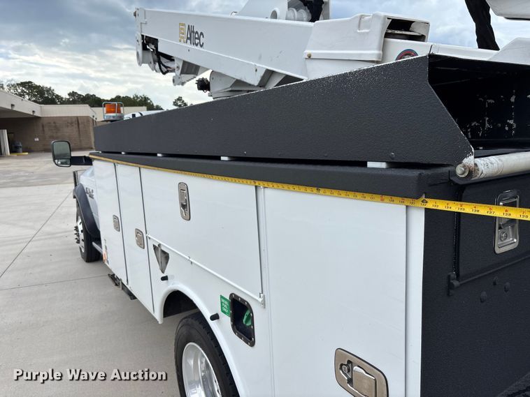 image for item EC3869 2016 RAM 5500  bucket truck