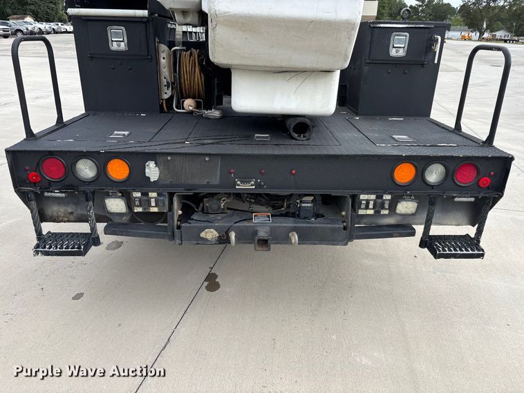 image for item EC3869 2016 RAM 5500  bucket truck