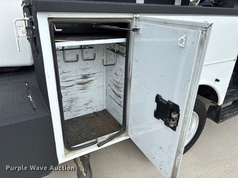 image for item EC3869 2016 RAM 5500  bucket truck