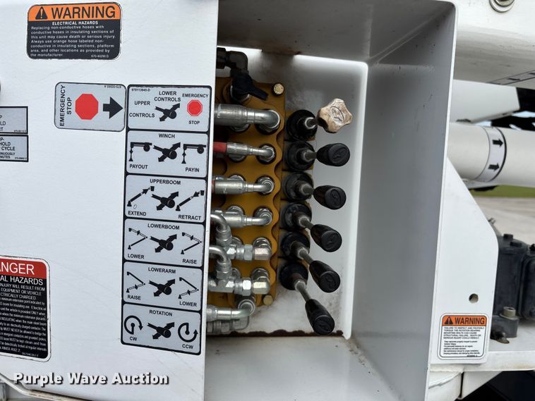 image for item EC3869 2016 RAM 5500  bucket truck