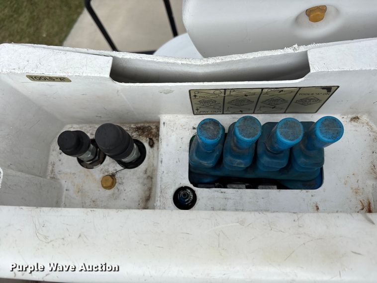 image for item EC3869 2016 RAM 5500  bucket truck