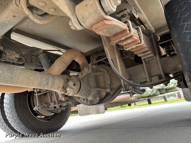 image for item EC3869 2016 RAM 5500  bucket truck