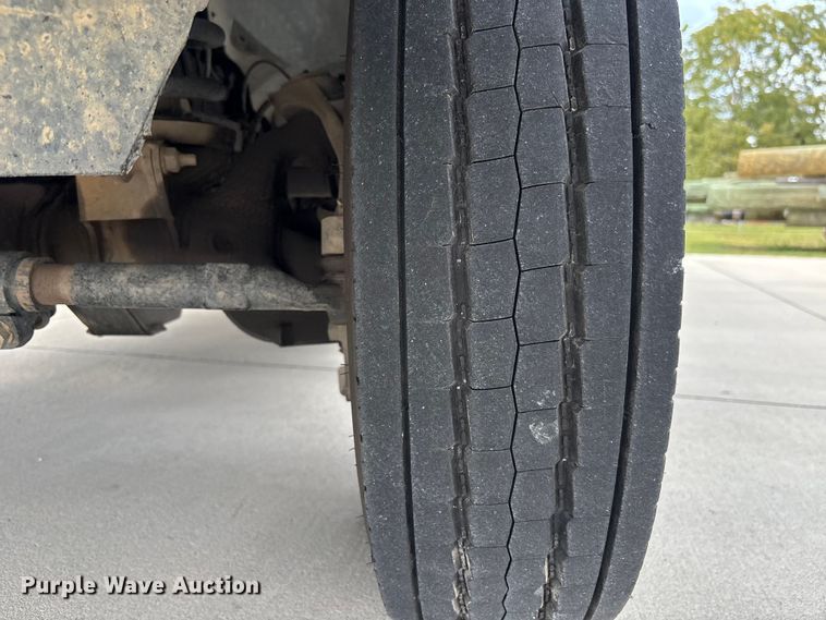 image for item EC3869 2016 RAM 5500  bucket truck