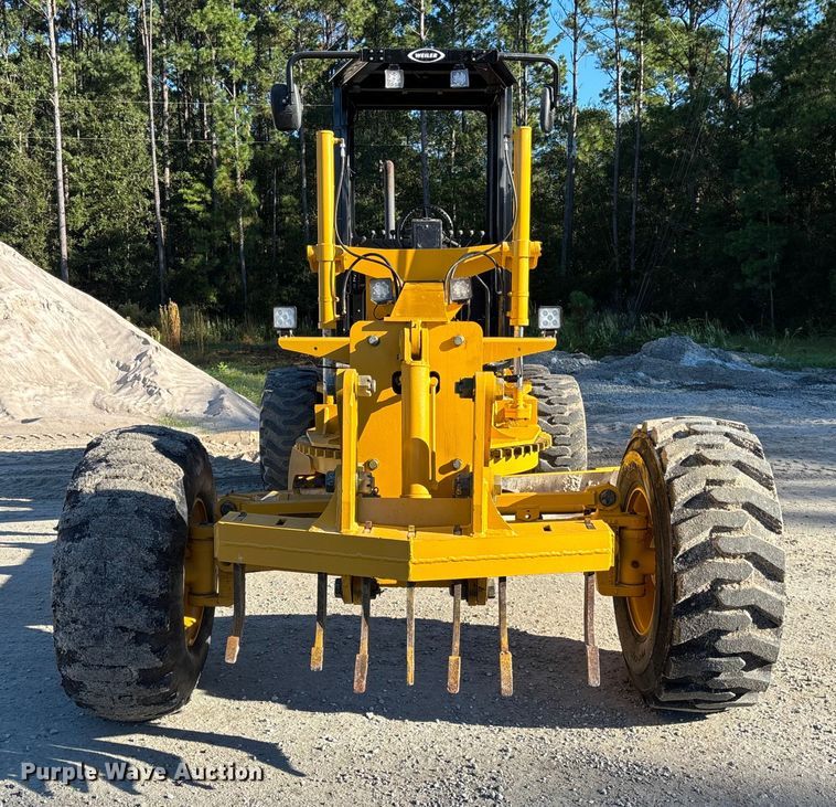 image for item EC3870 2005 NorAm 65E motor grader