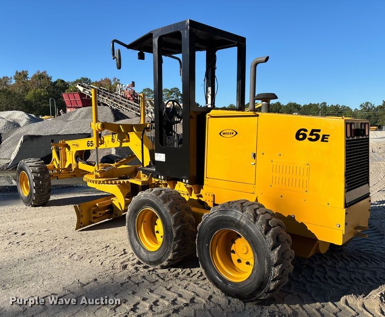 image for item EC3870 2005 NorAm 65E motor grader