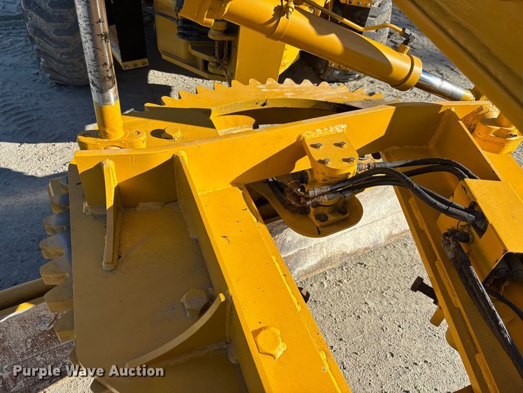 image for item EC3870 2005 NorAm 65E motor grader