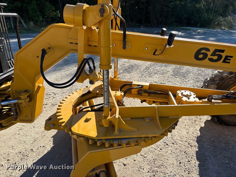 image for item EC3870 2005 NorAm 65E motor grader