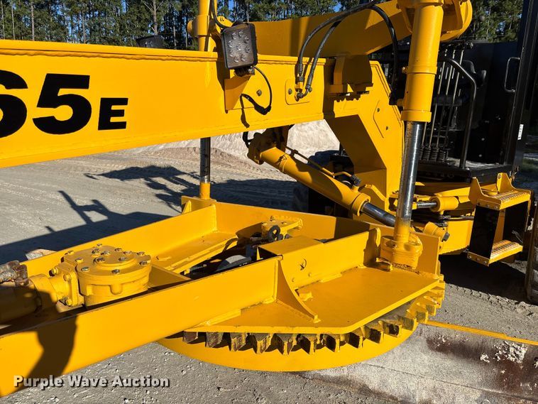 image for item EC3870 2005 NorAm 65E motor grader