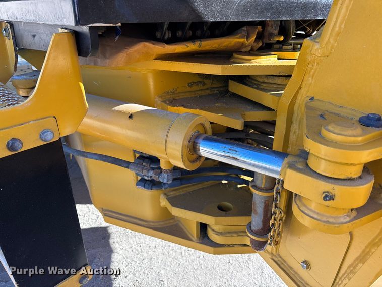 image for item EC3870 2005 NorAm 65E motor grader