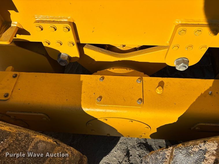 image for item EC3870 2005 NorAm 65E motor grader