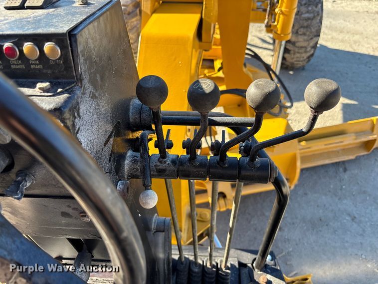 image for item EC3870 2005 NorAm 65E motor grader