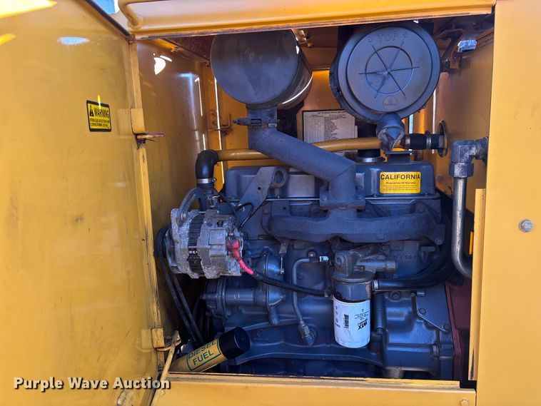 image for item EC3870 2005 NorAm 65E motor grader